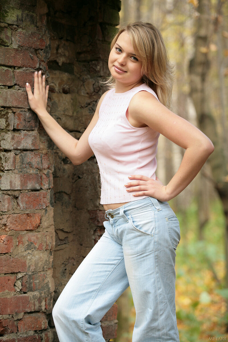 Лариска, 25
